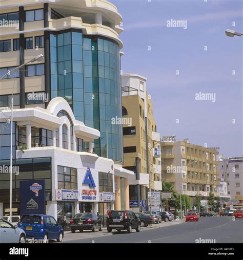 AlphaMega, hypermarket, Leoforos Archiepiskopou Makariou III, .